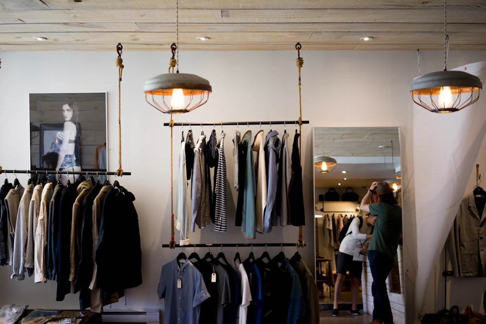 Mobiles & Accessories